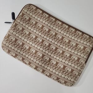 Kamor elephant laptop sleeve